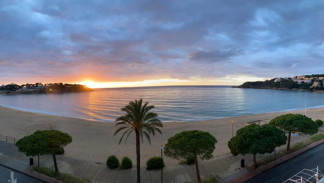 Hotel Restaurant Sant Pol location